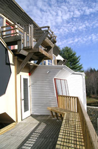 Inn_lounging_deck_east[1]